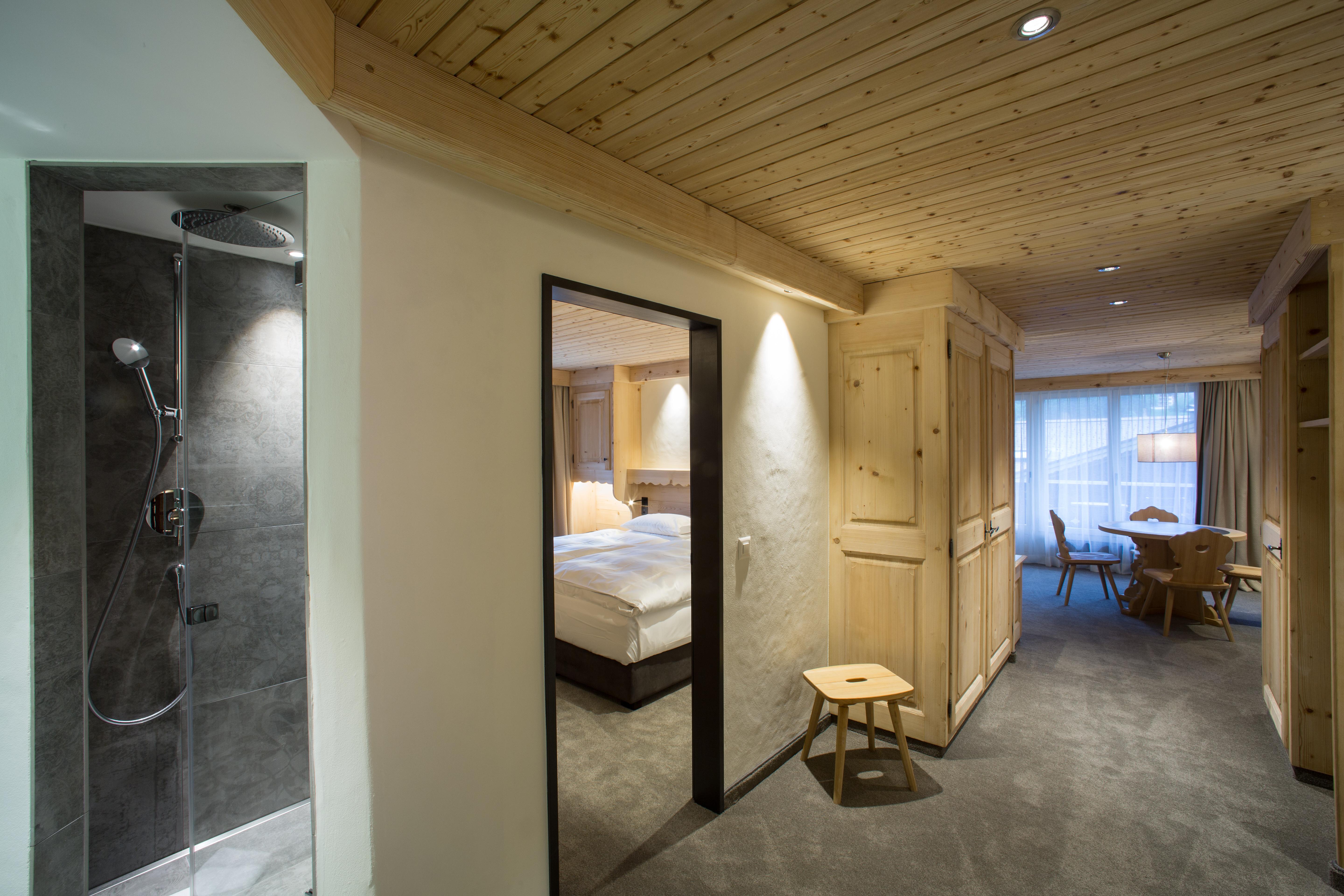 Bernerhof Swiss Quality Hotel Gstaad Luaran gambar