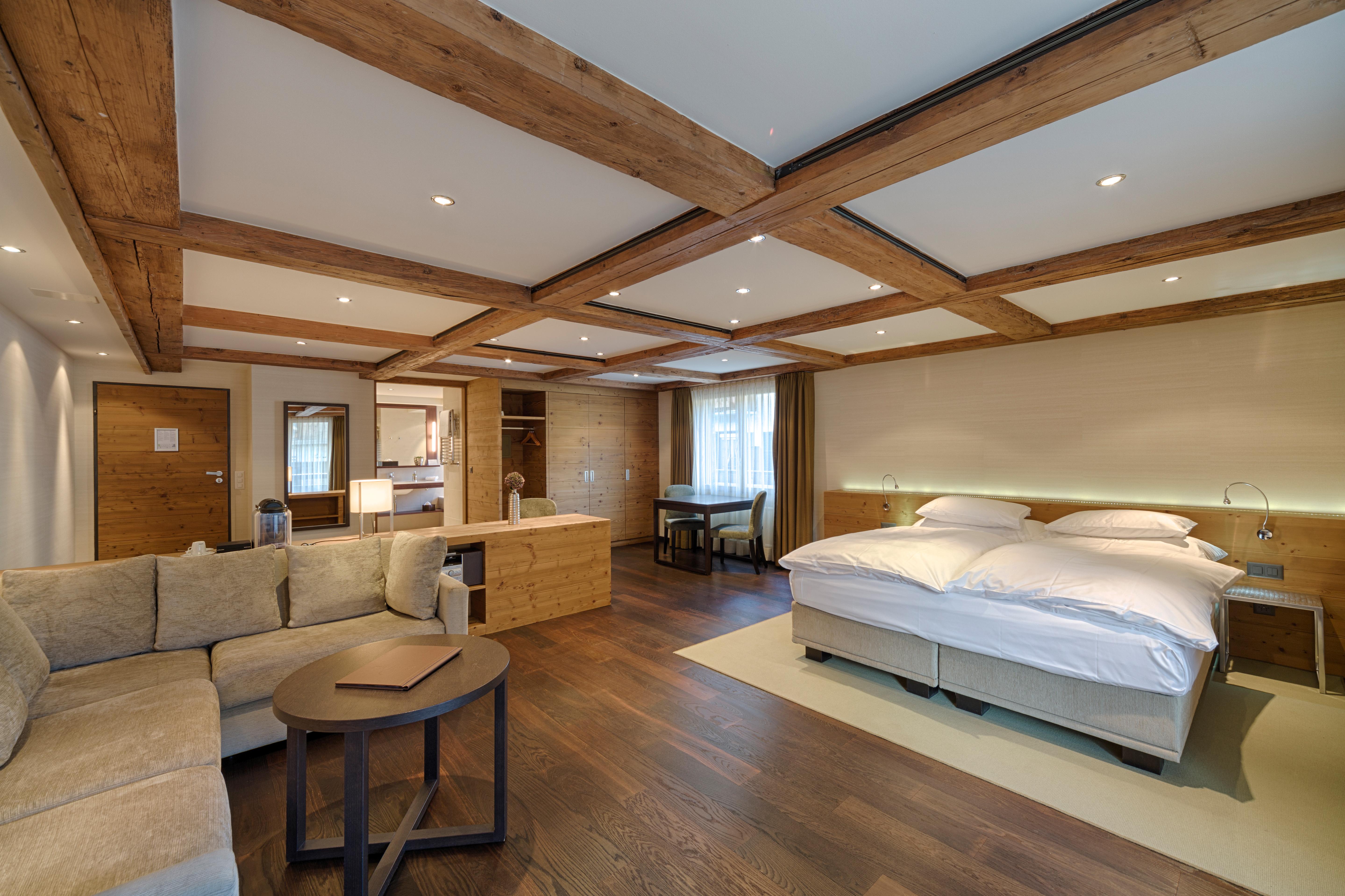 Bernerhof Swiss Quality Hotel Gstaad Luaran gambar