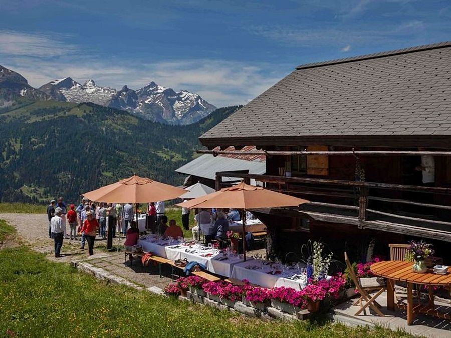 Bernerhof Swiss Quality Hotel Gstaad Luaran gambar