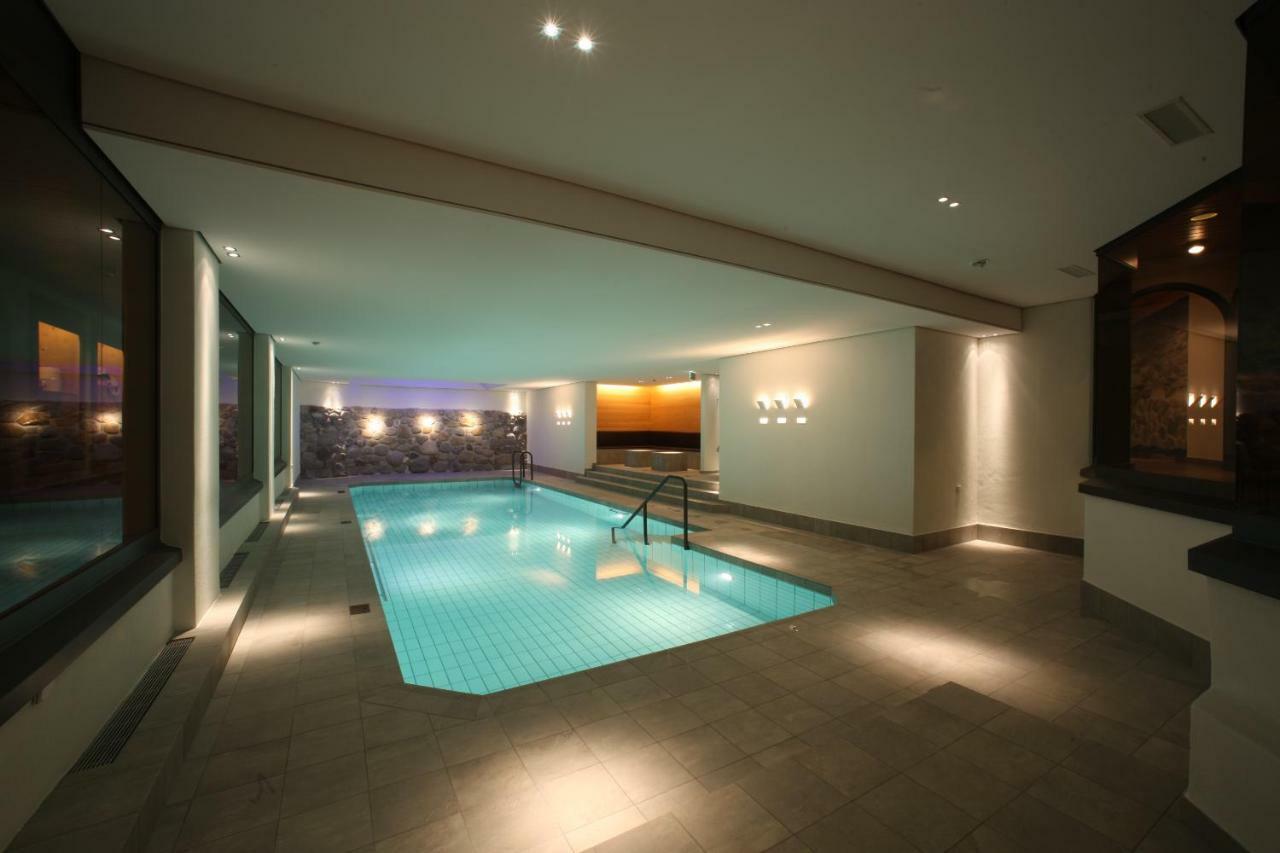 Bernerhof Swiss Quality Hotel Gstaad Luaran gambar
